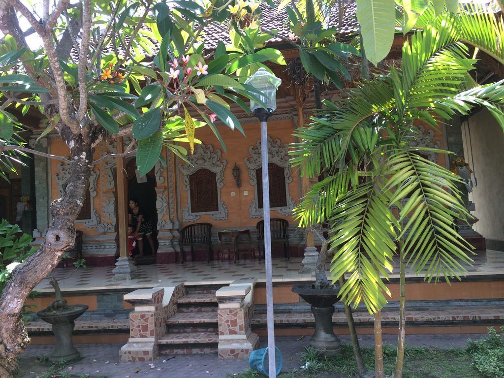 Ray Homestay Batununggul المظهر الخارجي الصورة