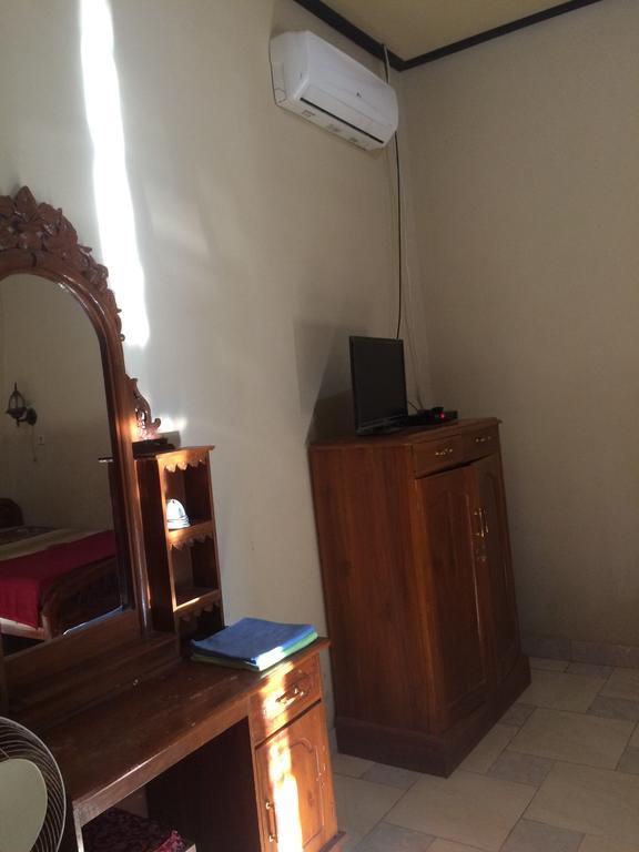 Ray Homestay Batununggul المظهر الخارجي الصورة