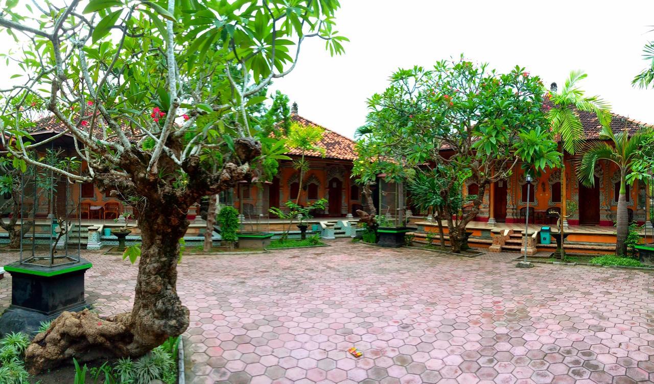 Ray Homestay Batununggul المظهر الخارجي الصورة